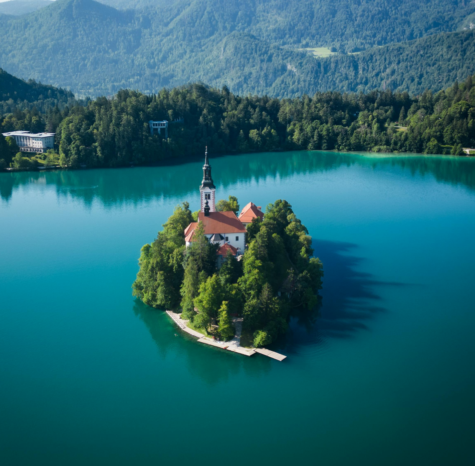 Поездка в страну для принесения присяги